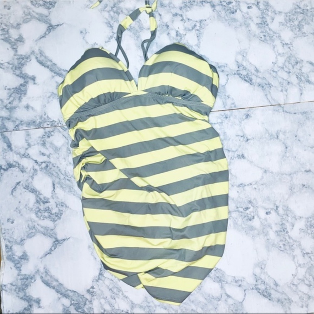 - Pea in the pod S tankini top yellow gray stripe